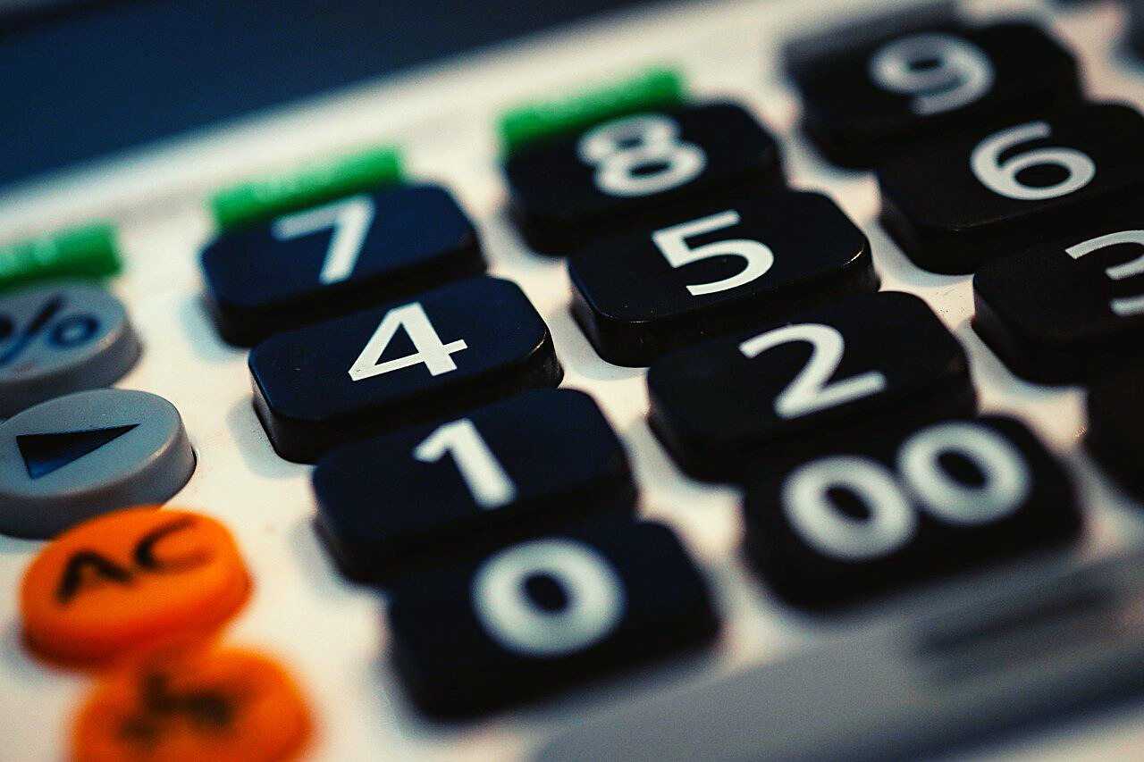 葬式で休みの言い方は 何日休む 会社やバイト先から学校など忌引きに関する基礎知識 つくし屋